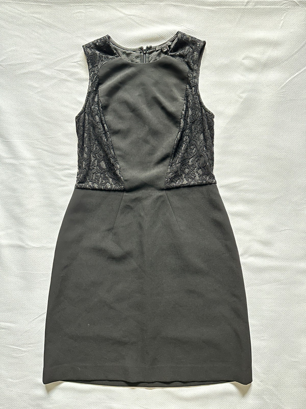 Ann Taylor Black Dress Lace Panel Sides Size 4 Sleeveless LBD Classic Minimalist